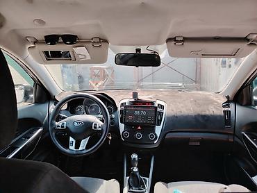 Kia: Kia Ceed GT: 1.6 l | 2009 il Universal — 1