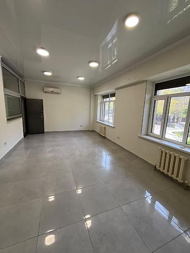 уметал: Сдаю Офис целиком: 170 м², В жилом комплексе, С ремонтом, С отдельным санузлом, С системой безопасности, С юридическим адресом — 1