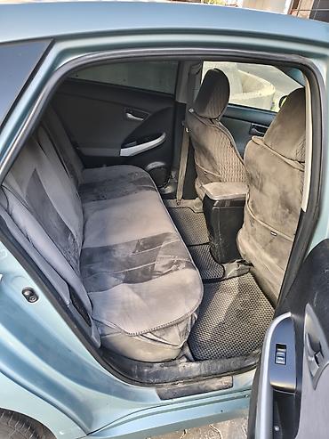 prius plus: Toyota Prius: 2012 г., 1.8 л, Гибрид, Лифтбек — 7