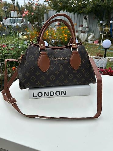 vansice patike: 3800
31x16 — 1