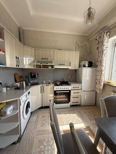2х комнатная квартира продаётся: 2 комнаты, 46 м², Индивидуалка, 2 этаж, Косметический ремонт
