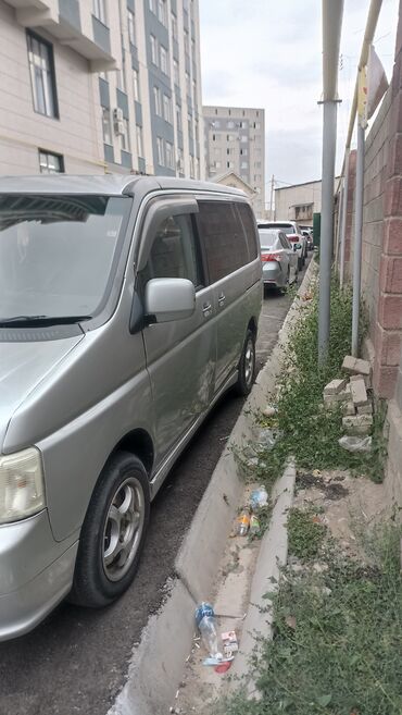 шины на степвагон: Honda Stepwgn: 2002 г., 2 л, Автомат, Бензин, Вэн/Минивэн
