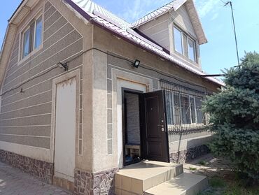 Продажа домов: Дом, 300 м², 6 комнат, Риэлтор — 20