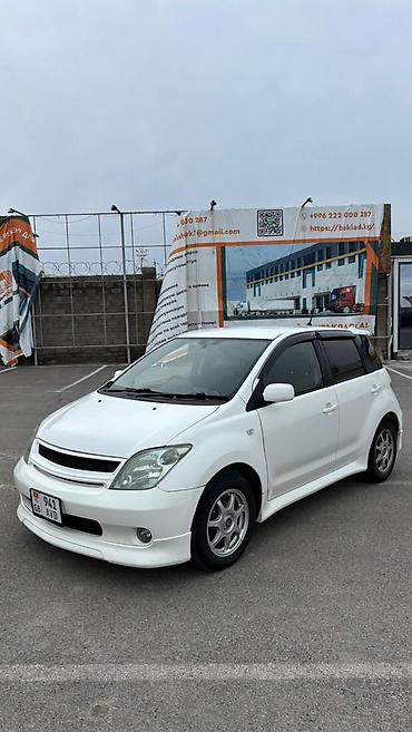 Toyota: Toyota Ist: 2002 г., 1.5 л, Автомат, Бензин, Хэтчбэк — 4