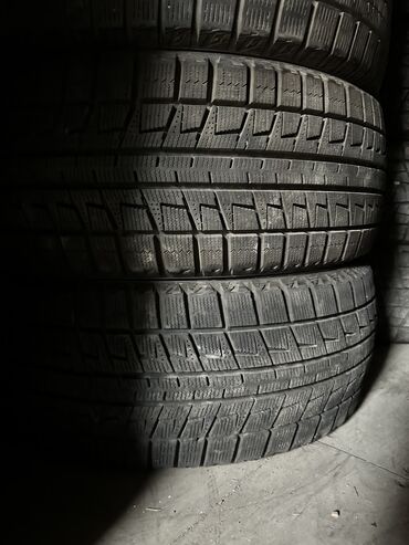 зима донголок: Шины 215 / 45 / R 18, Зима, Б/у, Пара, Легковые, Япония, Bridgestone