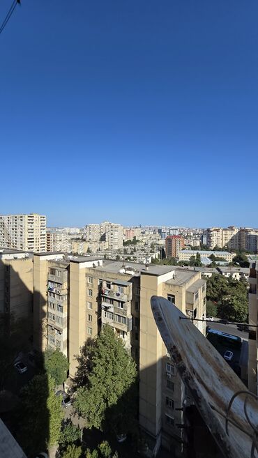 Kirayə mənzillər: 9 mkr Bolmartmagasazi ve Chado restarani ile uzbeuz 17 mertebe