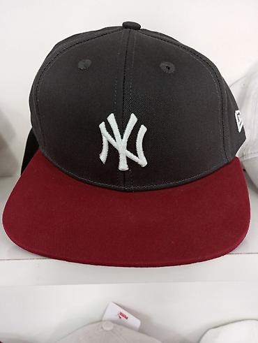 Головные уборы: Кепки — 15