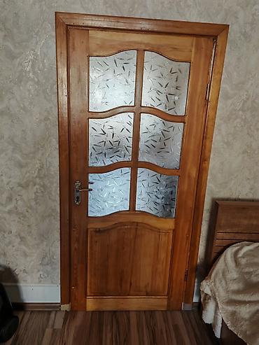 Taxta otaq qapısı 3 ədəddir, 1 ədədi 40 manat - Material: təbii ağac