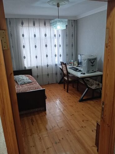 Həyət evləri və villaların satışı: Salam səliqəli evdir heçbir xərc təlləb etmir bina evidir sabirabad — 16