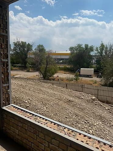 суюнбаев: 1 комната, 55 м², Восток-5 мкр Элитка, 5 этаж, ПСО (под самоотделку) — 5