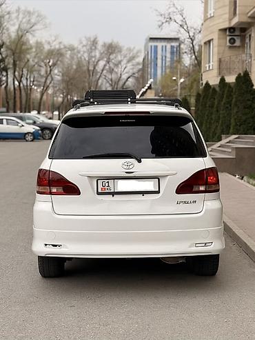 Toyota: Toyota Ipsum: 2002 г., 2.4 л, Автомат, Бензин, Минивэн — 6