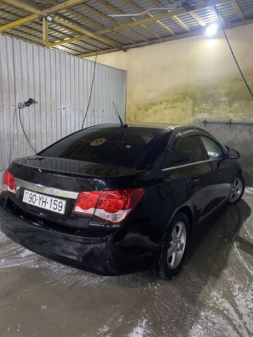 Chevrolet: Chevrolet Cruze: 1.4 l | 2014 il 313293 km Sedan — 7