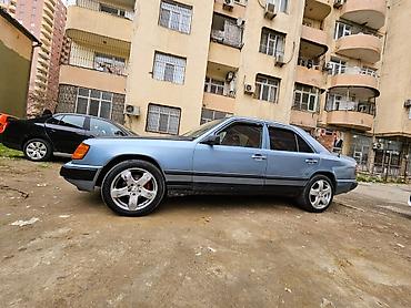 lacoste ətir: Mercedes-Benz E 230: 2.3 l | Sedan — 2
