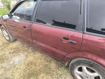 Volkswagen: Volkswagen Passat Variant: 1995 г., 2 л, Механика, Бензин, Универсал — 4