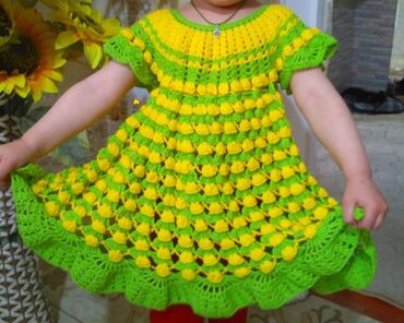 продам вязаные вещи ручной работы: Детское платье