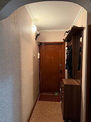 карл: 3 комнаты, 58 м², Средний Джал 104 серия, 1 этаж, Свежий ремонт — 6