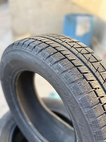 Шины 215 / 60 / R 16, Зима, Б/у, Комплект, Легковые, Япония, Bridgestone