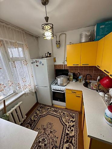 2 8: 3 комнаты, 58 м², Ата-Тюрк парк 104 серия, 4 этаж, Требуется ремонт — 2