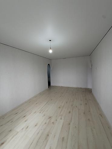 квартира 8микр: 3 комнаты, 62 м², 8 мкр 104 серия, 3 этаж, Свежий ремонт — 2