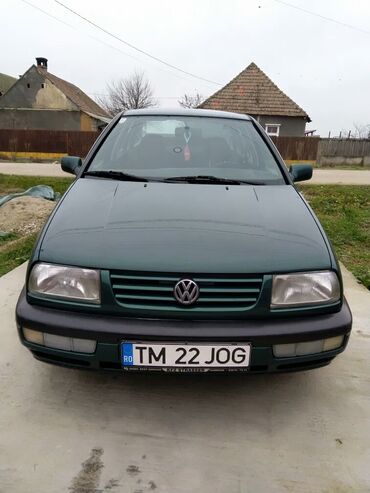Volkswagen Vento: 1.9 l. | 1999 έ. Sedan