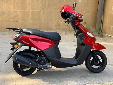2 el scooter: Salam, mopedi Təzədi . Türkiyənindi. Cızığı belə yoxdu. Dəyərindən — 9