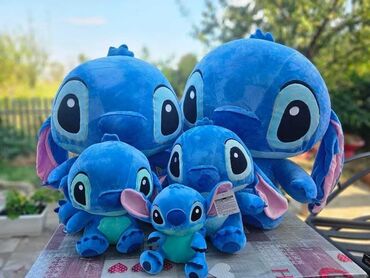 Plišane igračke: Stitch plisani stitch od 1m imamo ih u sledecim dimenzijama: 35cm- — 12