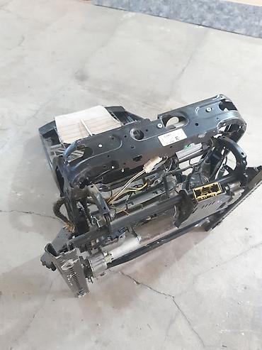 bmw e60 stop: Məhsul: Avtomobil üçün elektrik tənzimlənən ön oturacaq karkası — 2