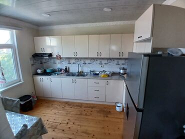 Həyət evləri və villaların satışı: Hövsanda həyət evi - Plan: 1 mərtəbə, kürsülü. Geniş beton həyət — 5