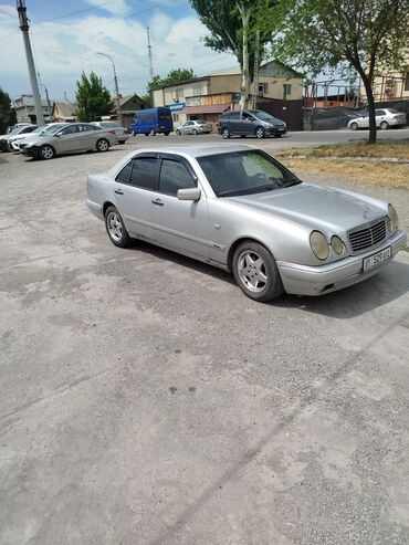 купить бу ps4: Mercedes-Benz E-Class: 1996 г., 3.2 л, Автомат, Бензин, Седан