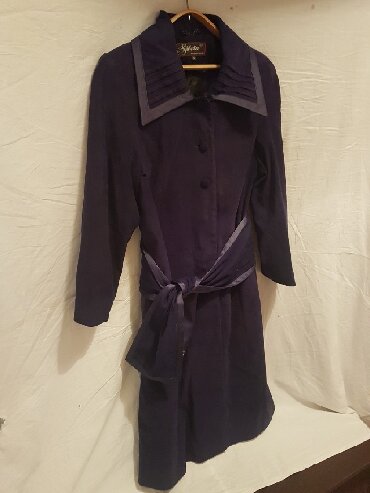 Paltolar: ● P L A Ş - Qadın üçün ● Italiya istehsalı. Ölçüsü - 48 - — 2