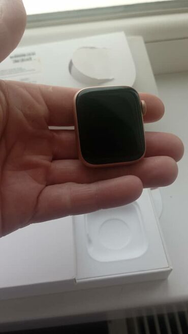смарт часы: Apple watch 6 
40mm