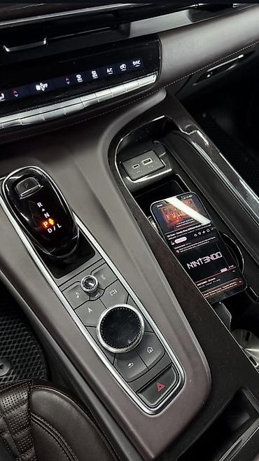 escalade: Cadillac Escalade: 2021 г., 6.2 л, Автомат, Бензин, Внедорожник — 5