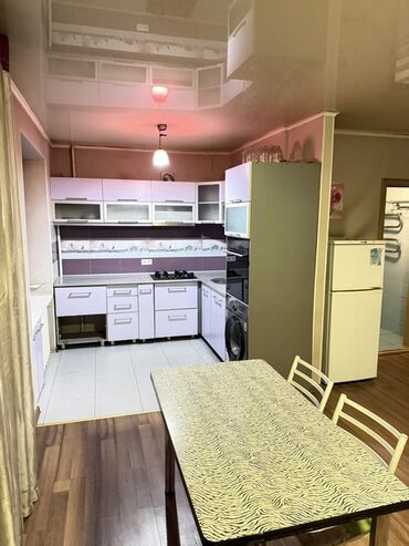 Продажа квартир: 4 комнаты, 138 м², 4 этаж, Старый ремонт — 3