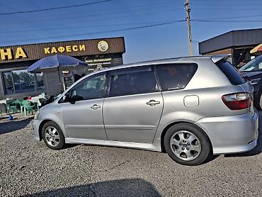 Toyota: Toyota Ipsum: 2003 г., 2.4 л, Автомат, Бензин, Минивэн — 4