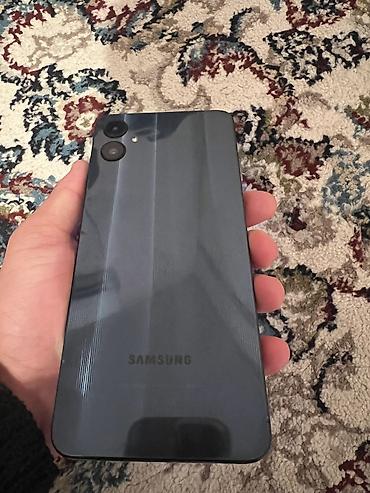 s1 active: Samsung A10e, Б/у, 64 ГБ, цвет - Черный, 2 SIM — 2