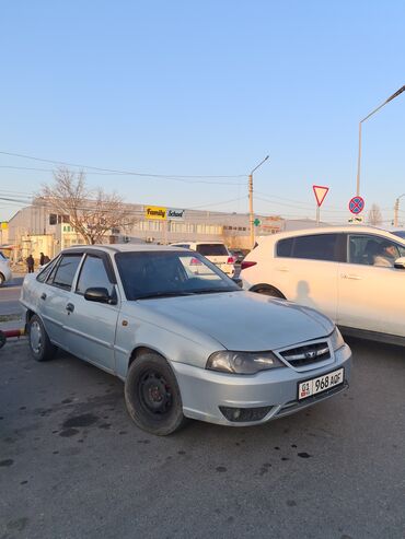 Daewoo: Daewoo Nexia: 2012 г., 1.6 л, Механика, Бензин, Седан