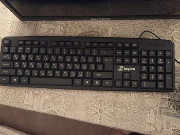 Masaüstü kompüterlər və iş stansiyaları: Komputer seti – masaüstü sistem bloku, 19" monitor və klaviatura/siçan — 9