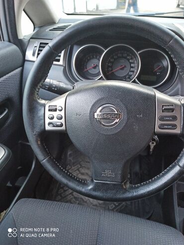 Nissan - Кыргызстан: Nissan Tiida 1.8 л. 2008 | 151000 км