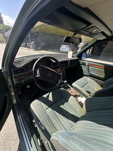 124: Mercedes-Benz W124: 1990 г., 2.3 л, Механика, Бензин, Седан — 7
