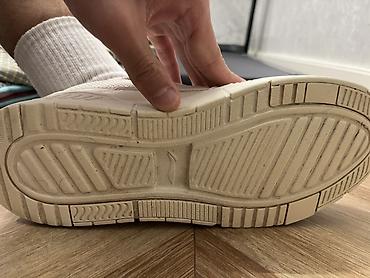 Кроссовки и спортивная обувь: Кроссовки Lining в ретро стиле (common 80s) Состояние хорошее — 10