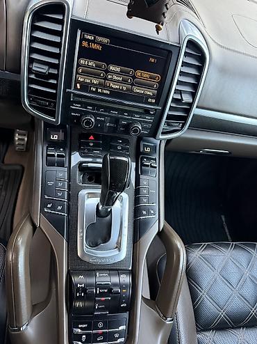 тойота хайландер 2011: Porsche Cayenne: 2011 г., 4.8 л, Автомат, Бензин, Кроссовер — 7