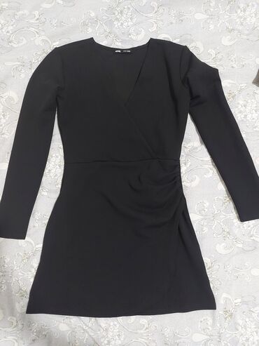 bela haljina zara: XS (EU 34), color - Black, Cocktail, Long sleeves