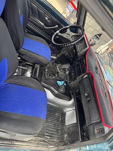 полироль авто: ВАЗ (ЛАДА) 4x4 Нива: 2002 г., 1.7 л, Механика, Бензин, Внедорожник — 6