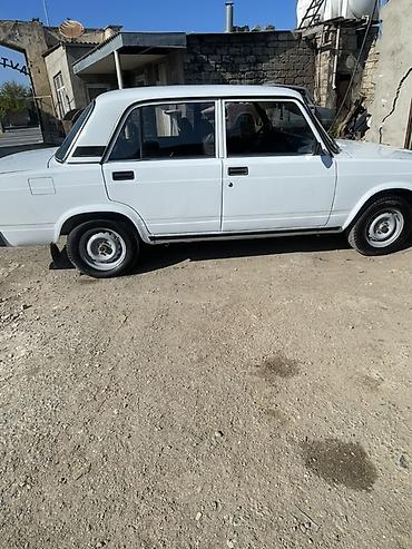 2107 maşın: VAZ (LADA) 2107: 1.6 l | 2006 il Sedan — 3