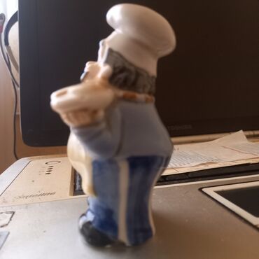 Duz istiot qabları: Farfor duz qabı satılır. - Duz qabı Quba şəhərindədir. - Şamaxinkaya — 4