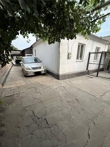 Продажа коттеджей и домов: Продаю дом небольшой в хорошем состоянии есть баня 3 комнаты 5 соток — 16