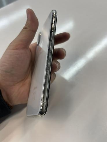 Apple iPhone: IPhone X, Серебристый — 5