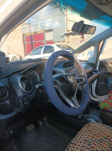 Honda: Honda Fit: 2011 г., 1.5 л, Автомат, Бензин, Хэтчбэк — 13