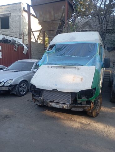 где купить наклейки на машину для выписки из роддома: Покраска спринтер