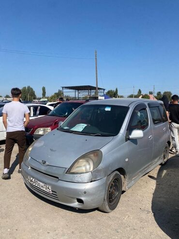 ключи б у: Toyota Funcargo: 2000 г., Автомат, Бензин, Минивэн